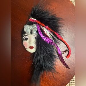 VINTAGE 1997 Handmade Sequin Feather Mask‎ Brooch
